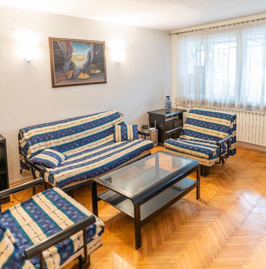 Апартамент The Vintage Nest Скопие